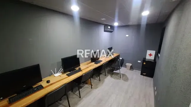 GALPON CON OFICINAS - LA CAMPIÑA - 6