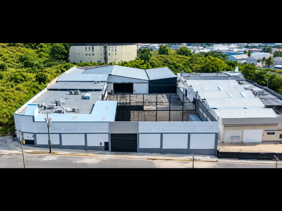 CENTRO DE DISTRIBUCIÓN Y COMPLEX INDUSTRIAL TCL G10472064