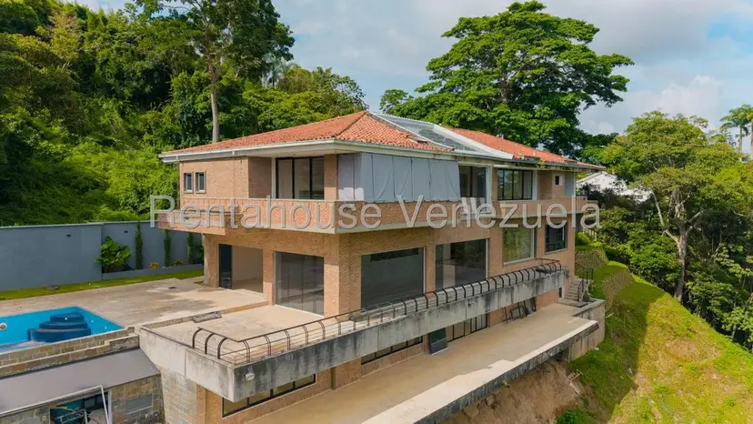 Casa (Multipes Niveles) en Venta en La Lagunita Country Club, Distrito Metropolitano