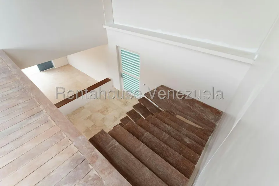 Casa (Multipes Niveles) en Venta en La Lagunita Country Club, Distrito Metropolitano - 13