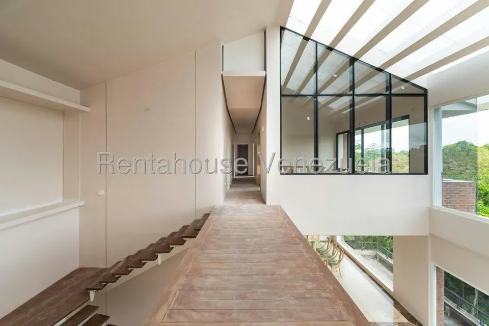 Casa (Multipes Niveles) en Venta en La Lagunita Country Club, Distrito Metropolitano - 15