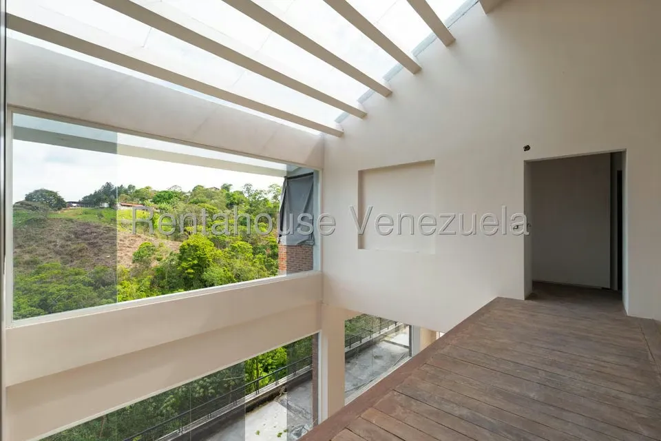 Casa (Multipes Niveles) en Venta en La Lagunita Country Club, Distrito Metropolitano - 16