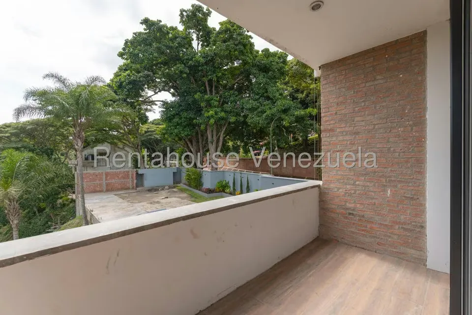 Casa (Multipes Niveles) en Venta en La Lagunita Country Club, Distrito Metropolitano - 21