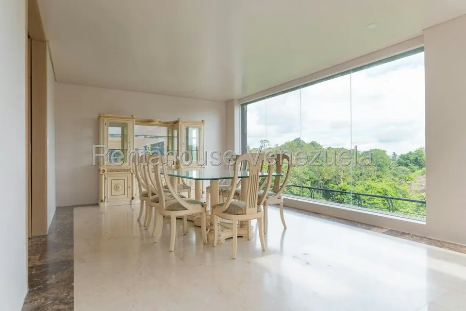 Casa (Multipes Niveles) en Venta en La Lagunita Country Club, Distrito Metropolitano - 36