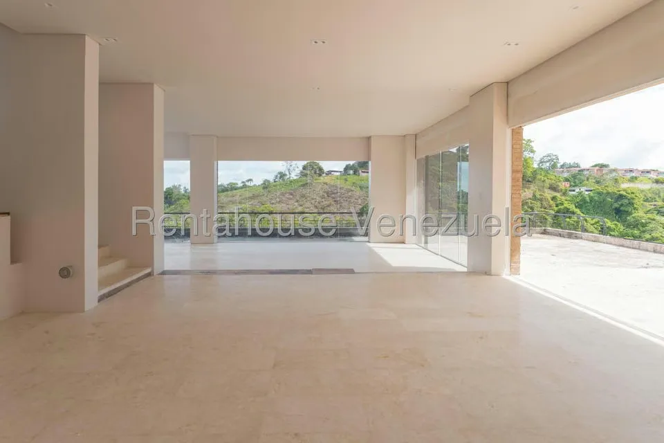 Casa (Multipes Niveles) en Venta en La Lagunita Country Club, Distrito Metropolitano - 47