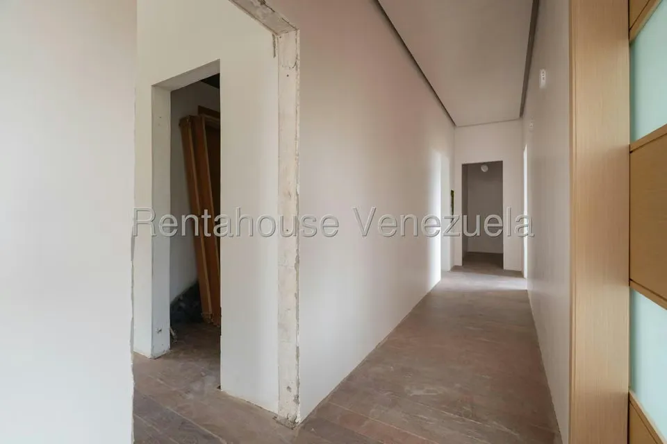 Casa (Multipes Niveles) en Venta en La Lagunita Country Club, Distrito Metropolitano - 54