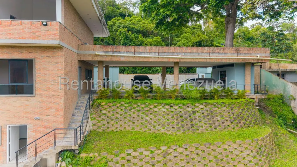 Casa (Multipes Niveles) en Venta en La Lagunita Country Club, Distrito Metropolitano - 7