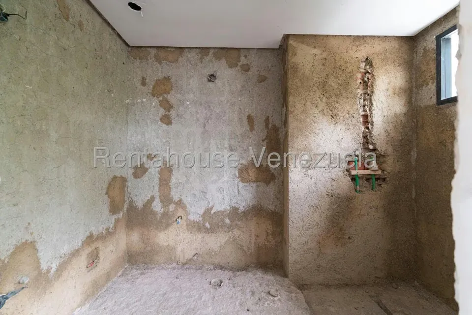 Casa (Multipes Niveles) en Venta en La Lagunita Country Club, Distrito Metropolitano - 64