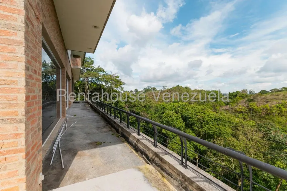 Casa (Multipes Niveles) en Venta en La Lagunita Country Club, Distrito Metropolitano - 72