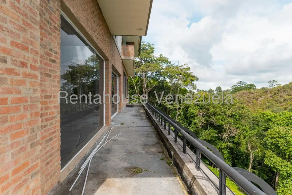 Casa (Multipes Niveles) en Venta en La Lagunita Country Club, Distrito Metropolitano - 73
