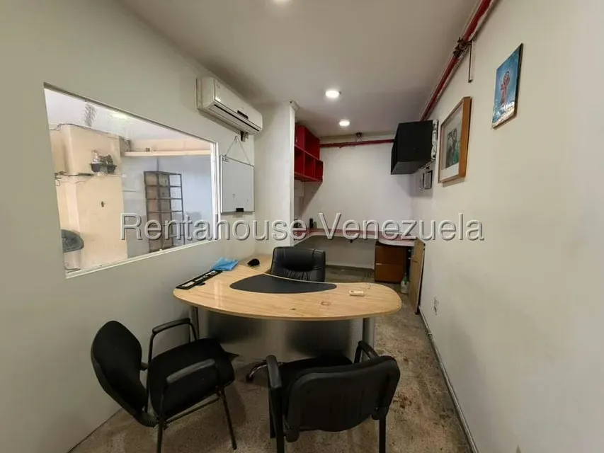 Local Comercial en Alquiler en Parroquia La Candelaria, Distrito Metropolitano - 6