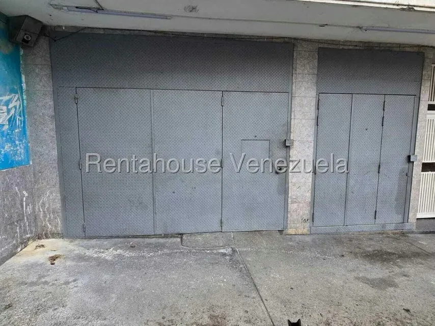 Local Comercial en Alquiler en Parroquia La Candelaria, Distrito Metropolitano - 9