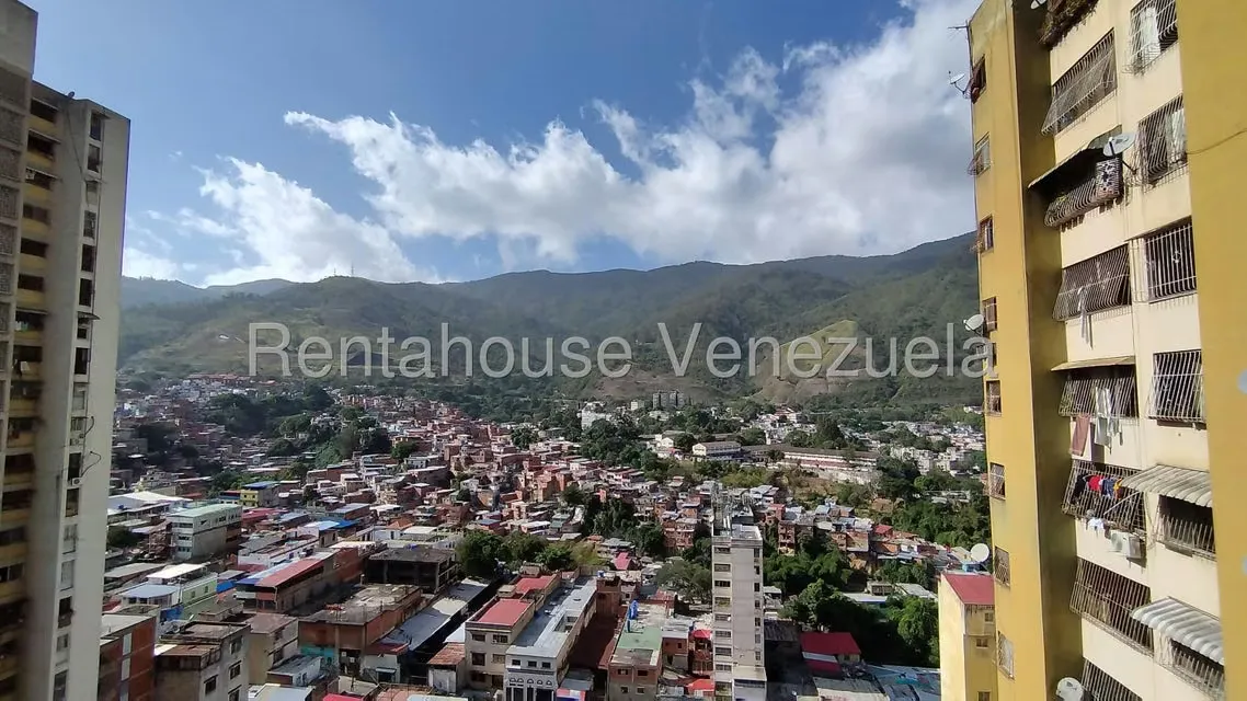 Apartamento (1 Nivel) en Alquiler en Parroquia San Jose, Distrito Metropolitano - 14
