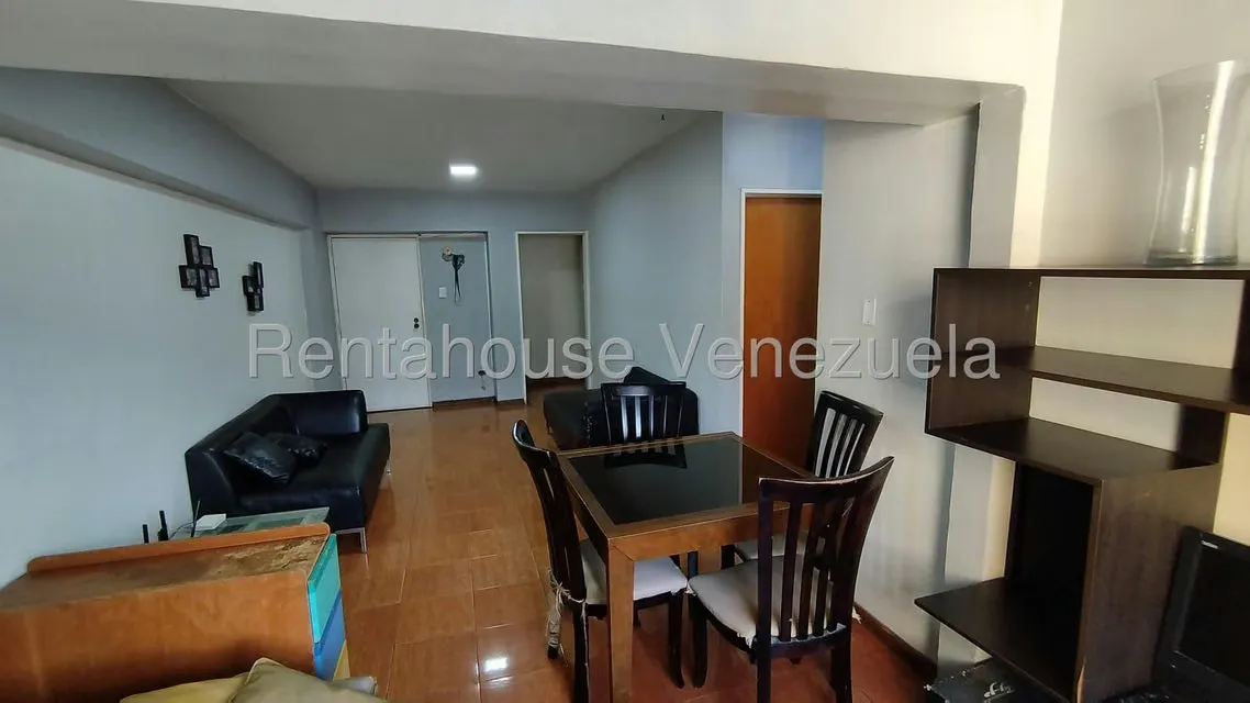 Apartamento (1 Nivel) en Alquiler en Parroquia San Jose, Distrito Metropolitano - 5