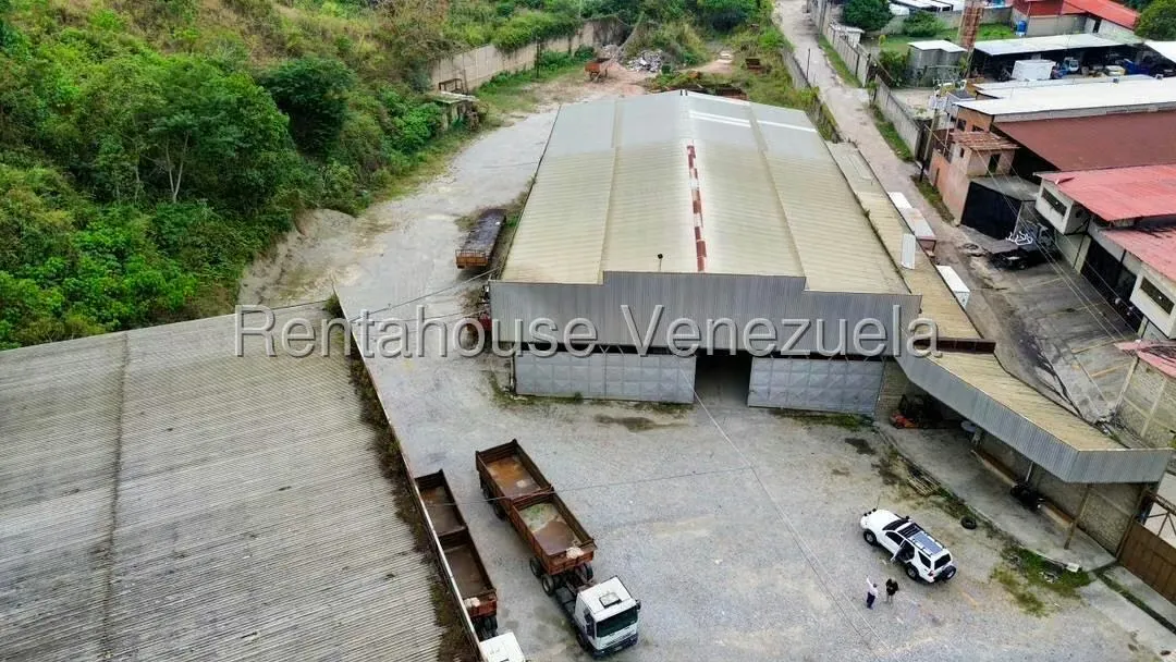 Terreno (Industrial) en Venta en Baruta, Distrito Metropolitano