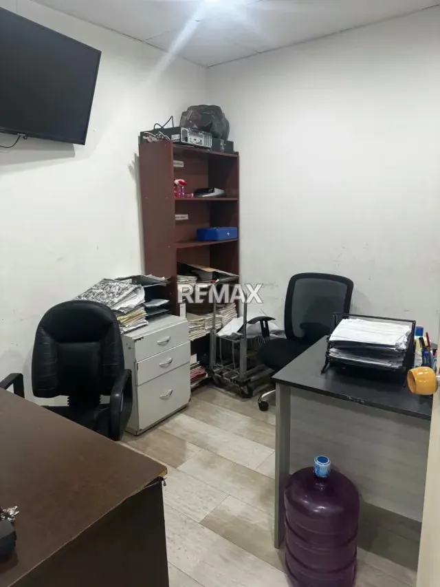 Farmacia + Minimarket, fondo de comercio - 8
