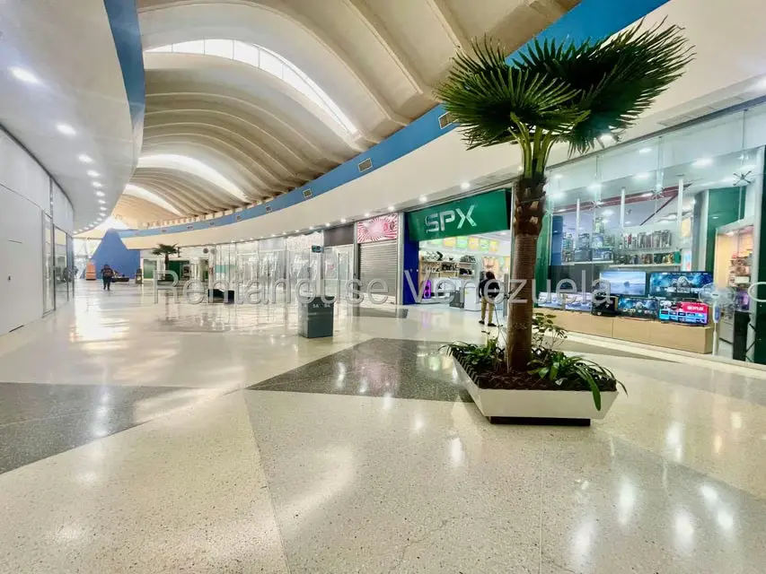 Local Comercial en Alquiler en El Cardon, Falcon - 18