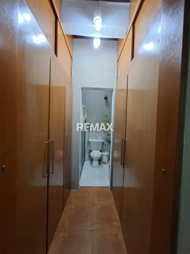 EN VENTA HERMOSA CASA-QUINTA EN URB. RORAIMA. LA MORITA 1 - 11