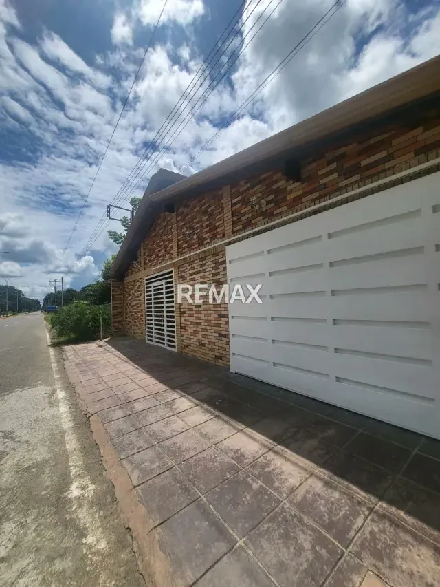 En Venta Hermosa Casa Quinta de dos plantas con Caney y amplio terreno ubicada en Guanare, Sector Quebrada de la Virgen, Av. Principal vía al Santuario, Sector La Mora, Guanare, Portuguesa, Venezuela - 5