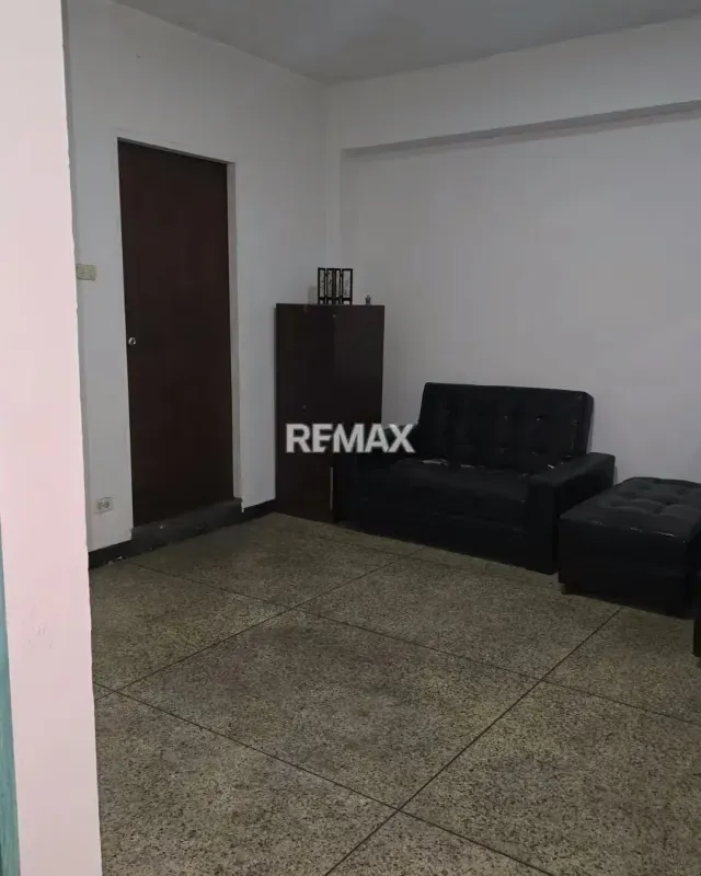 Local en Alquiler en Altagracia (Primer piso) - 5
