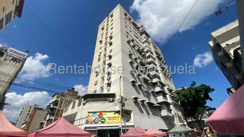 Apartamento (1 Nivel) en Venta en Quinta Crespo, Distrito Metropolitano