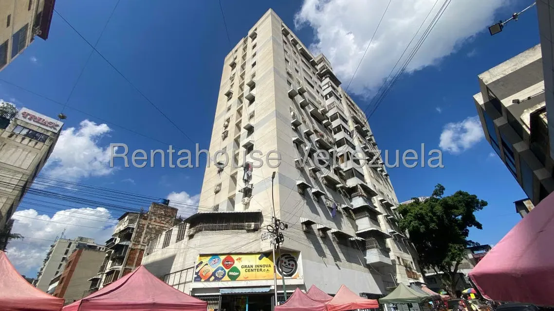 Apartamento (1 Nivel) en Venta en Quinta Crespo, Distrito Metropolitano