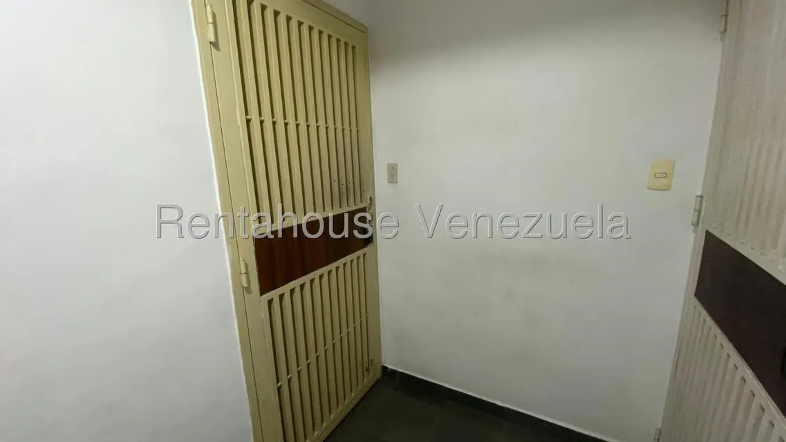 Apartamento (1 Nivel) en Venta en Quinta Crespo, Distrito Metropolitano - 15