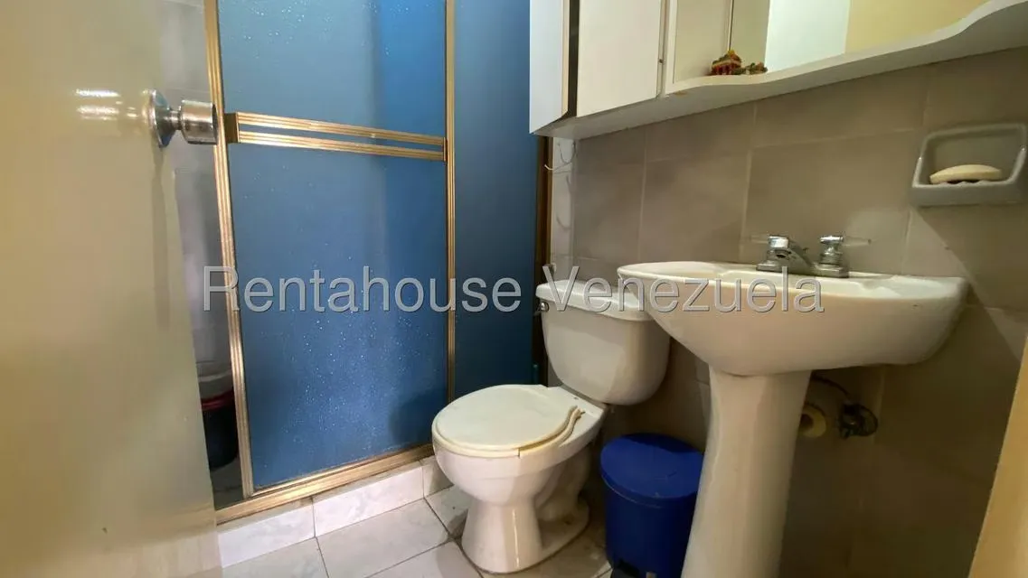 Apartamento (1 Nivel) en Venta en Quinta Crespo, Distrito Metropolitano - 32