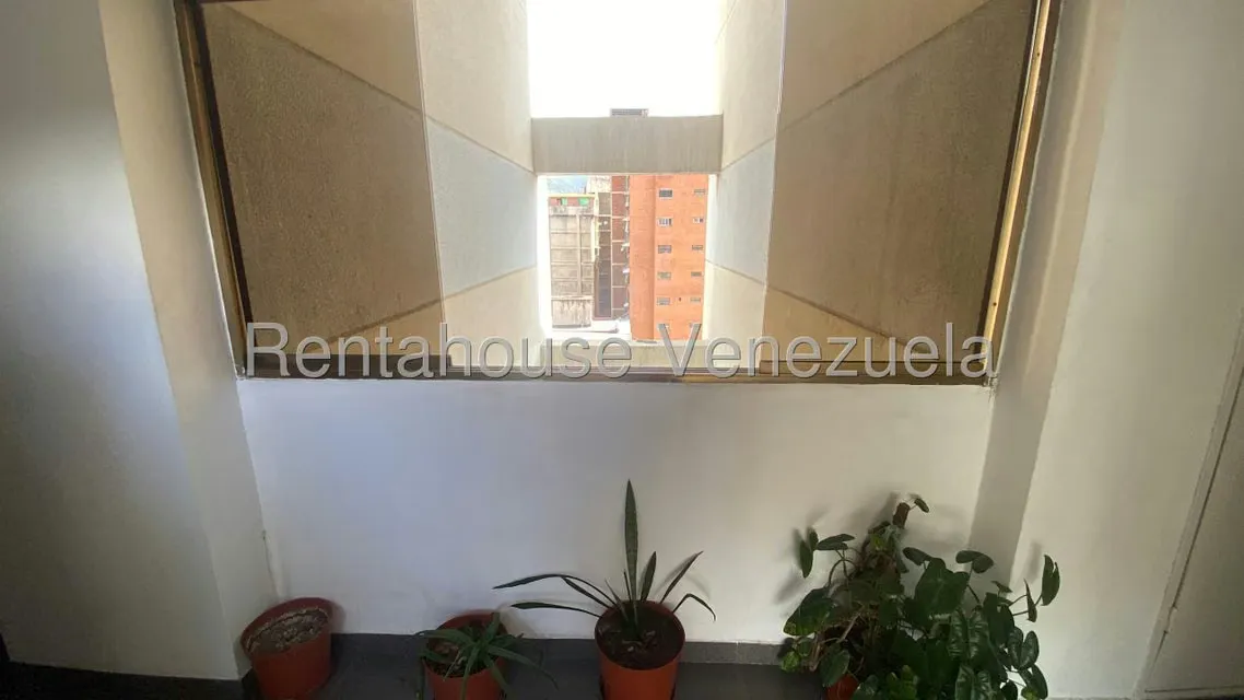 Apartamento (1 Nivel) en Venta en Quinta Crespo, Distrito Metropolitano - 10