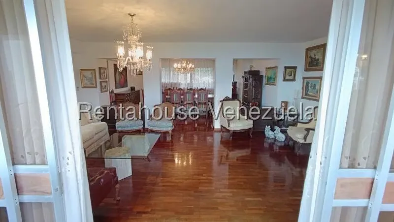 Apartamento (1 Nivel) en Venta en Los Naranjos del Cafetal, Distrito Metropolitano - 35