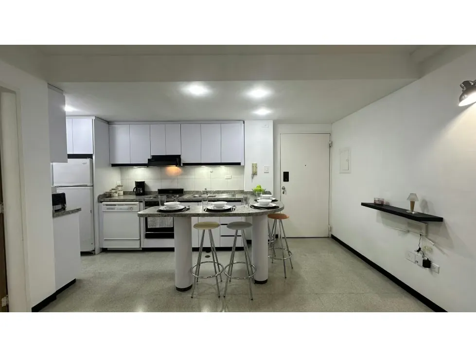 APARTAMENTO EJECUTIVO EN ALQUILER LOS PALOS GRANDES ALE - 2