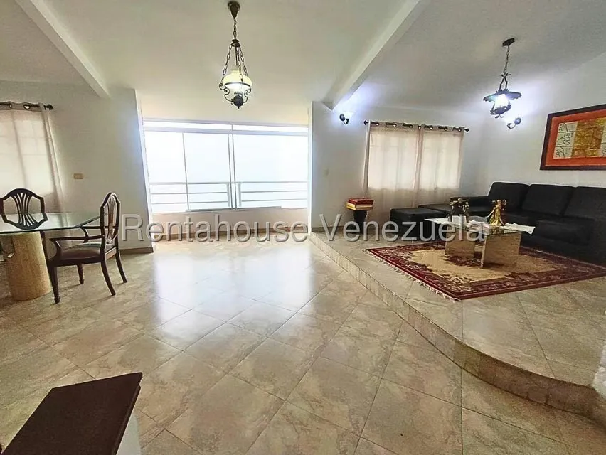 Casa (Multipes Niveles) en Venta en Municipio Carrizal, Miranda - 4