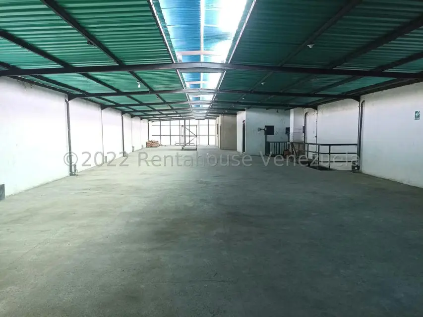 Edificio en Venta en Avenida Constitucion, Aragua - 46