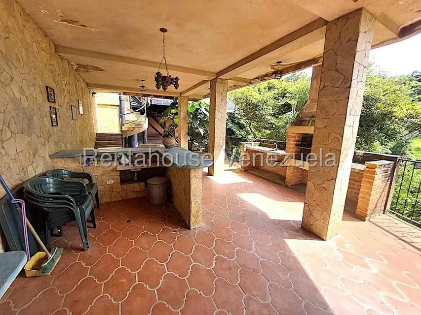 Casa (Duplex) en Venta en El Hatillo, Distrito Metropolitano - 23