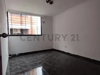 APARTAMENTO EN ALQUILER - 8
