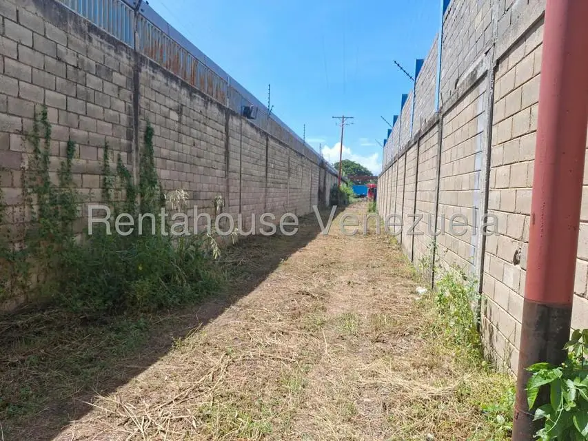 Terreno (Comercial) en Venta en Zona Industrial San Vicente, Aragua - 3