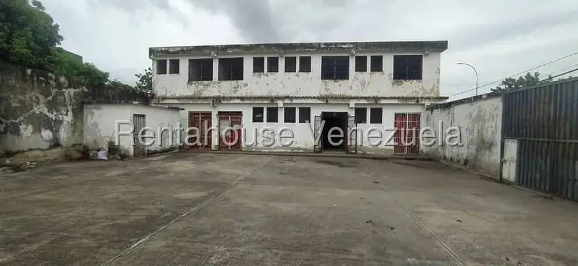 Comercial (Galpon - Deposito) en Venta en San Blas, Carabobo