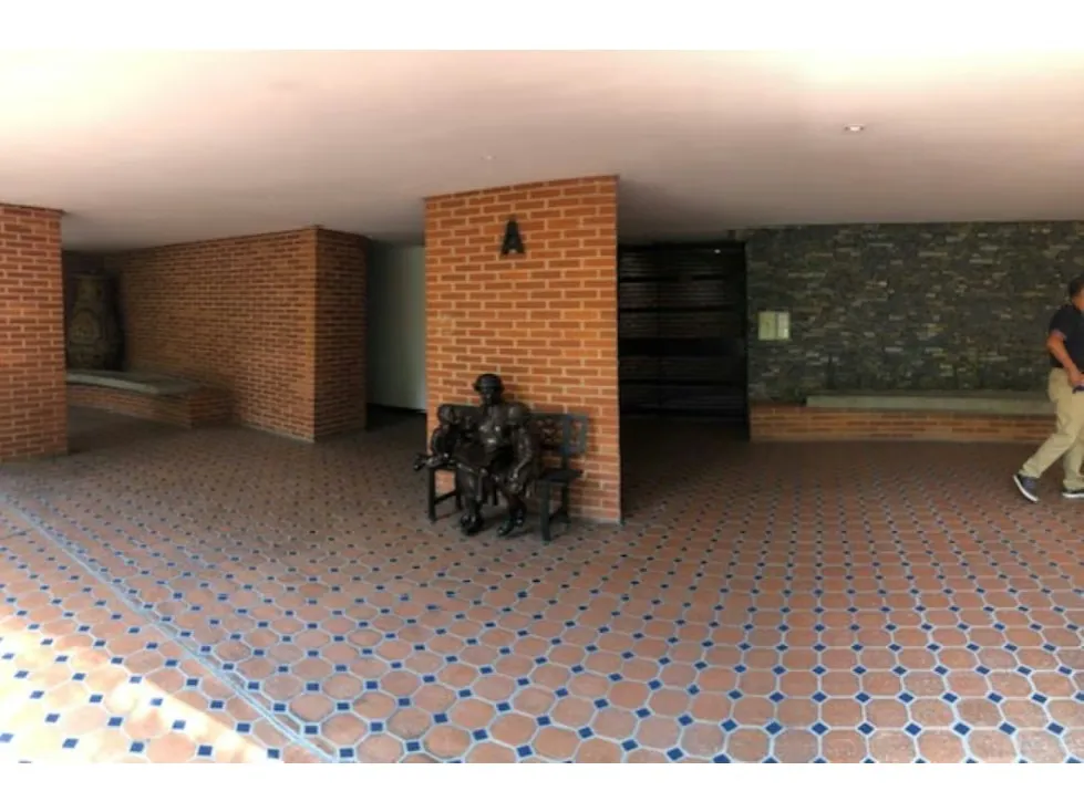 Se ALQ-Apto-250m²4H+4.5B+3P+1M+VIG-Campo Alegre - 2