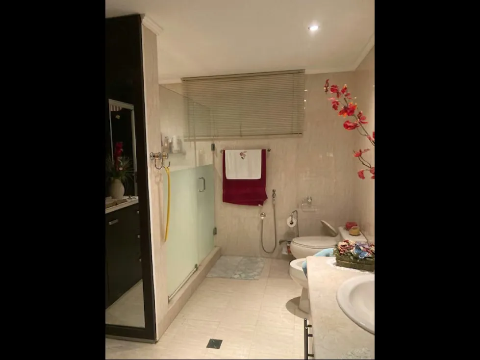 Vendo Casa en Urbanización Los Guayabitos - 23