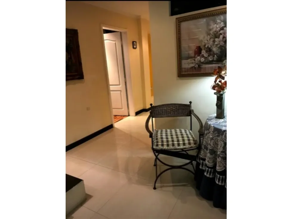 Vendo Casa en Urbanización Los Guayabitos - 4