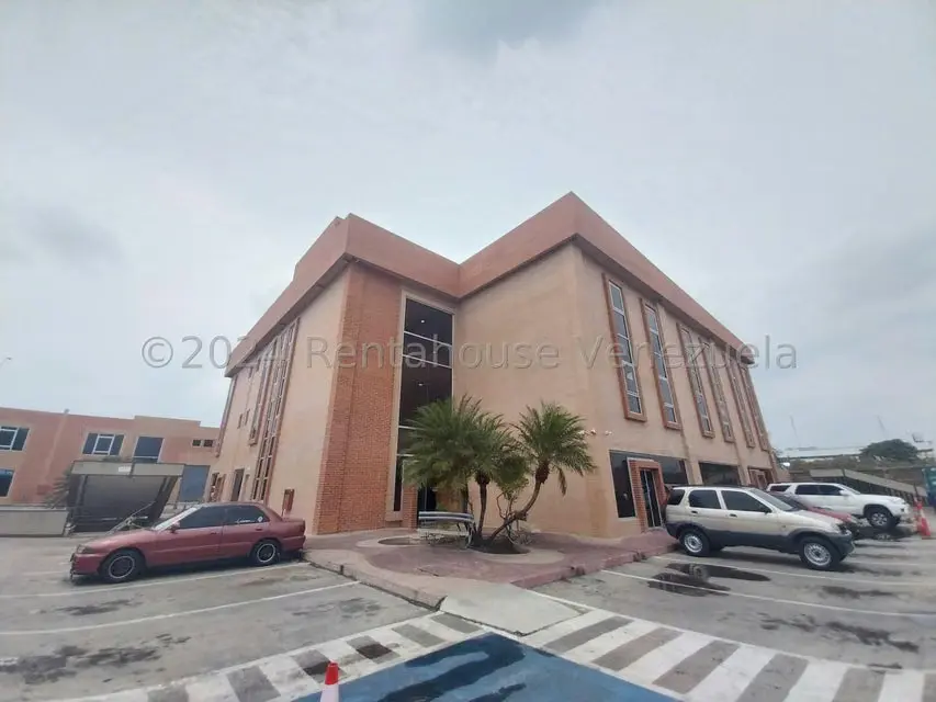 Oficina en Alquiler en Zona Industrial, Carabobo