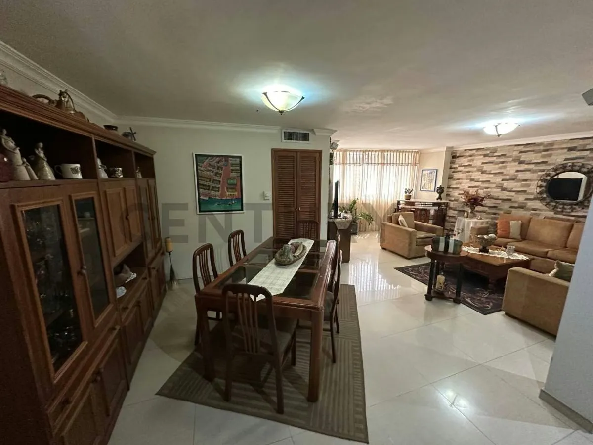 C21 VENDE ESPACIOSO APARTAMENTO RESIDERNCIAS PAULA PIERINA Ave Bella Vista - 6