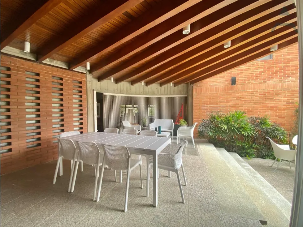 Se vende casa 2000m² 4h+s/4b+s/7e Cerro verde - 8