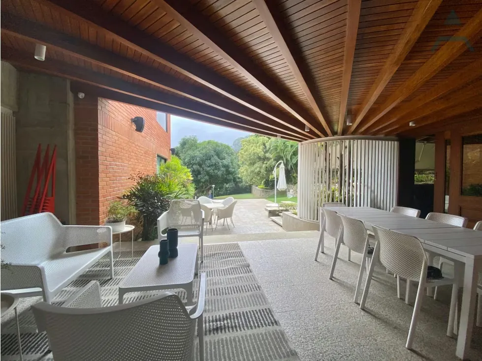 Se vende casa 2000m² 4h+s/4b+s/7e Cerro verde - 10
