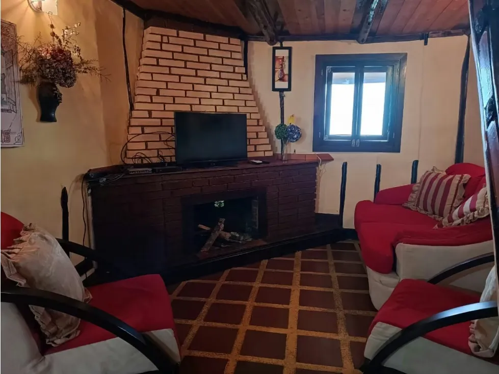 En venta Casa Campestre 1.215m2 La Colonia Tovar (vía Puerto Cruz) - 18