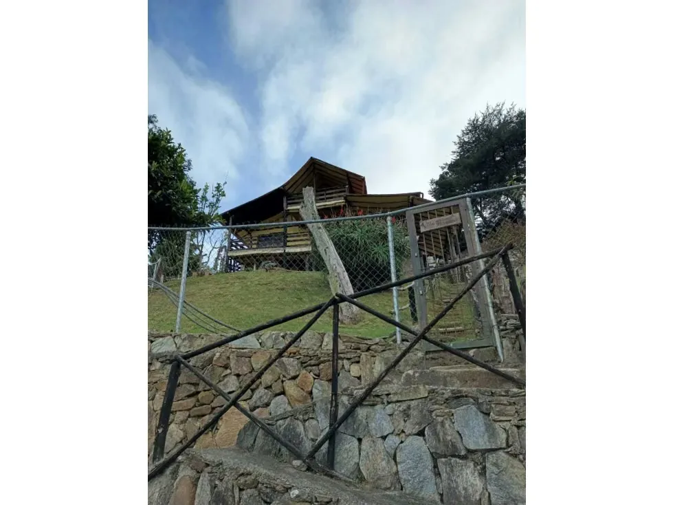 En venta Casa Campestre 1.215m2 La Colonia Tovar (vía Puerto Cruz) - 46