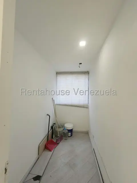 Oficina en Alquiler en La Trinidad, Distrito Metropolitano - 11