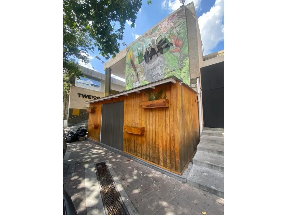 Edificio en venta 756m², Av. Trinidad con calle Londres