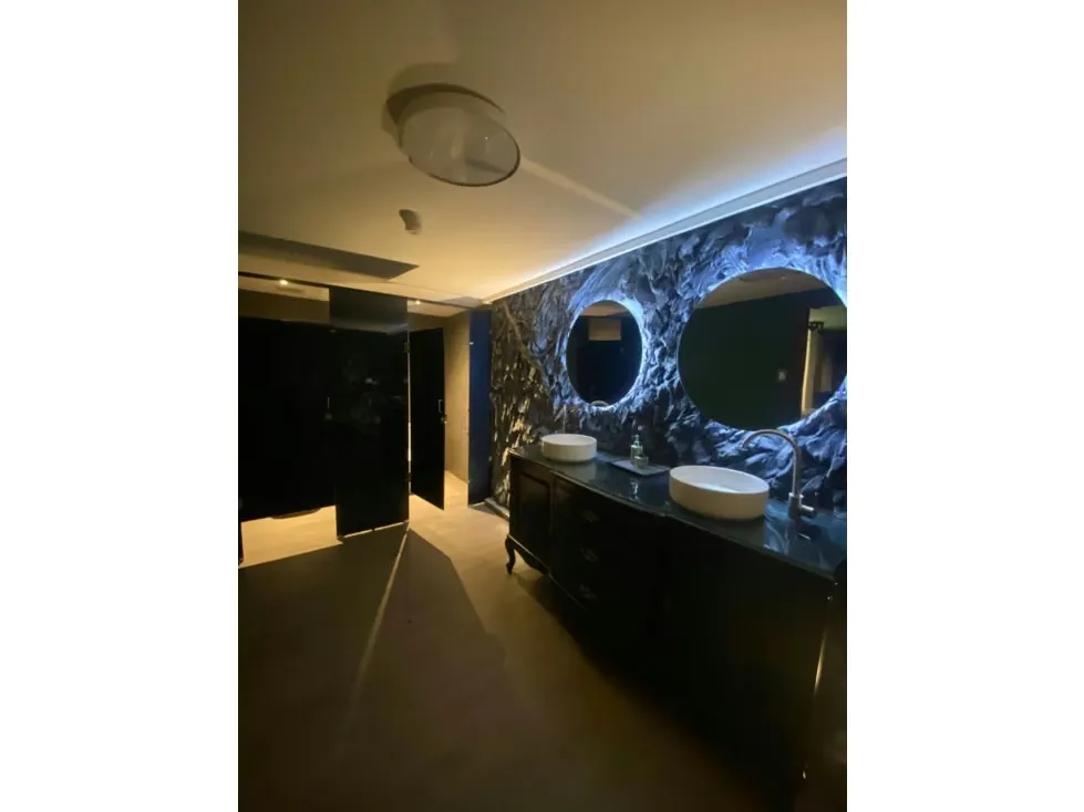 Edificio en venta 756m², Av. Trinidad con calle Londres - 12