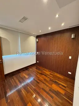 View 16
